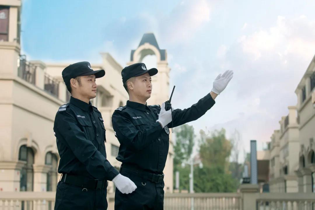 克時(shí)艱，花開榮盛——祝賀榮盛發(fā)展榮獲2020中國(guó)房地產(chǎn)公司品牌價(jià)值第8位